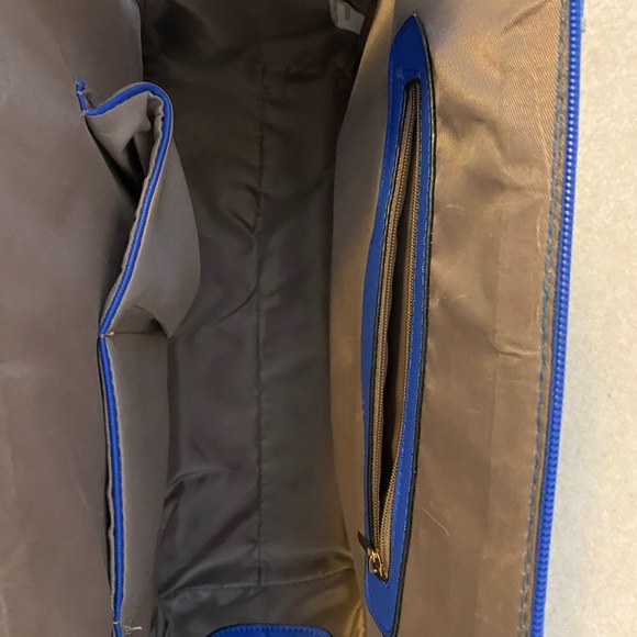 Spring hand bag - Picture 3 of 3